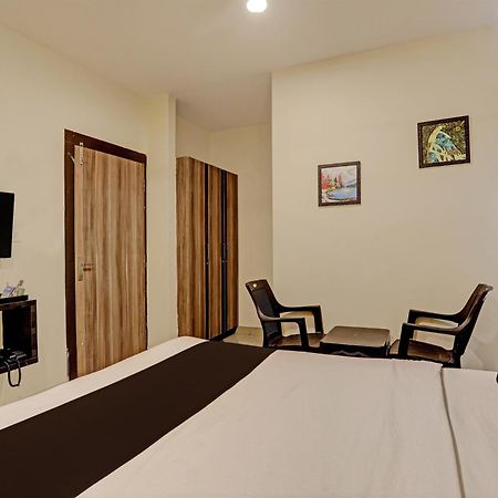 Capital O Saharsh Grand Near Shilparamam Hyderabad Exterior foto