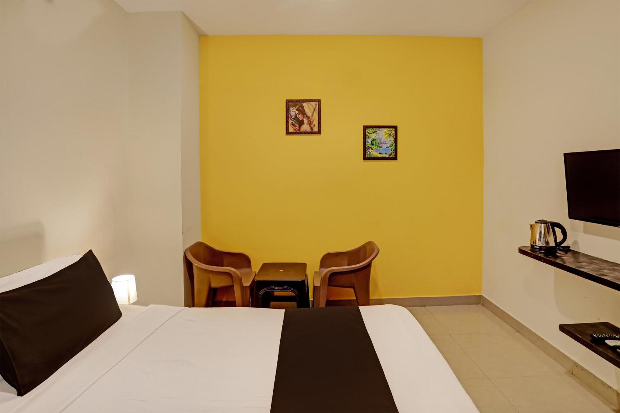 Capital O Saharsh Grand Near Shilparamam Hyderabad Exterior foto